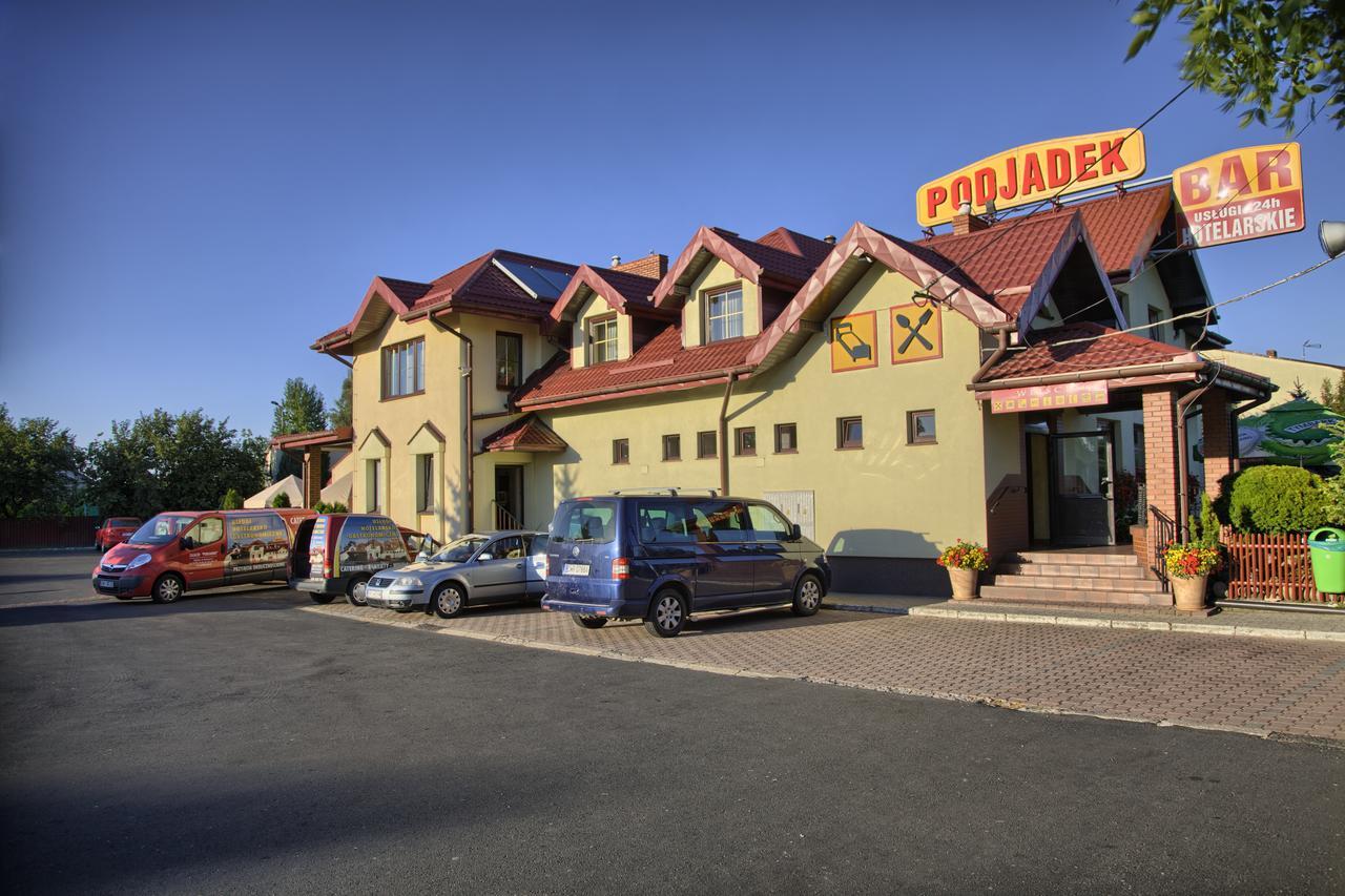 Zajazd Podjadek Osjaków Exteriör bild