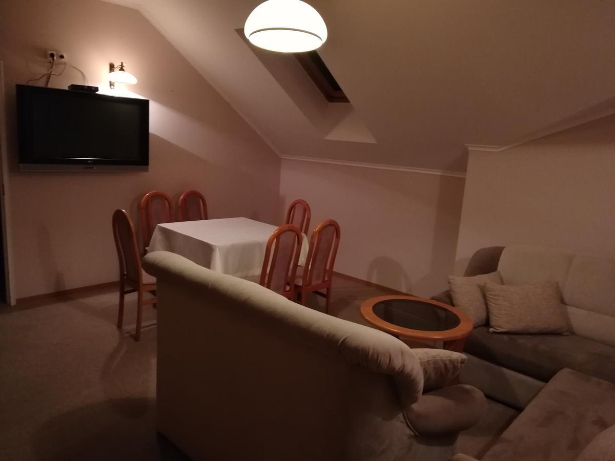 Zajazd Podjadek Osjaków Exteriör bild