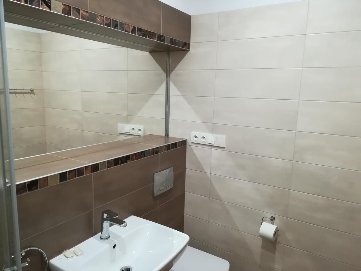 Zajazd Podjadek Osjaków Exteriör bild