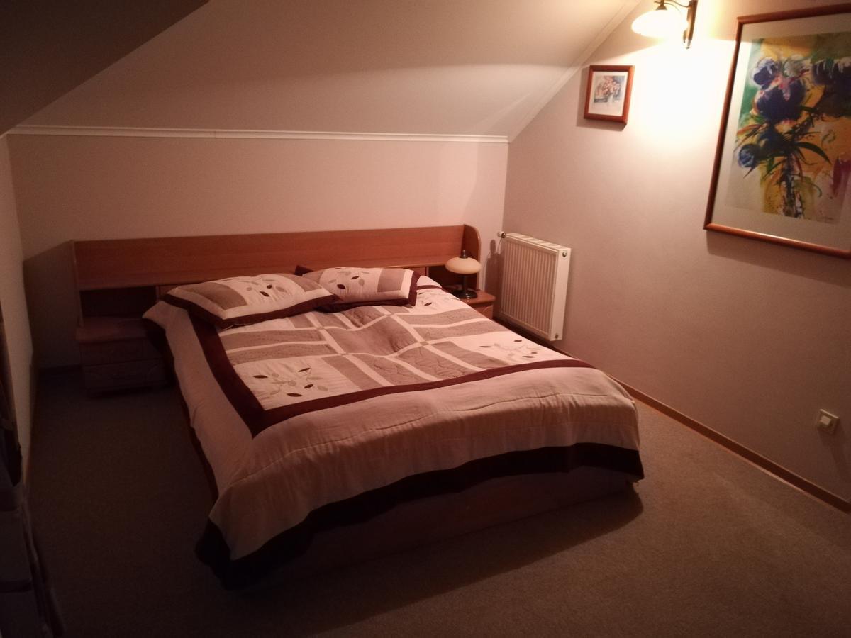 Zajazd Podjadek Osjaków Exteriör bild